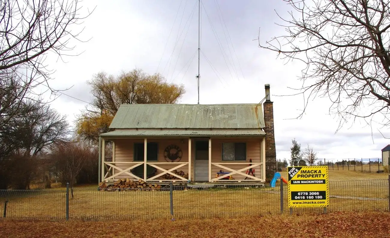 Main view of Homely house listing, 4 Rowan Avenue, Uralla NSW 2358