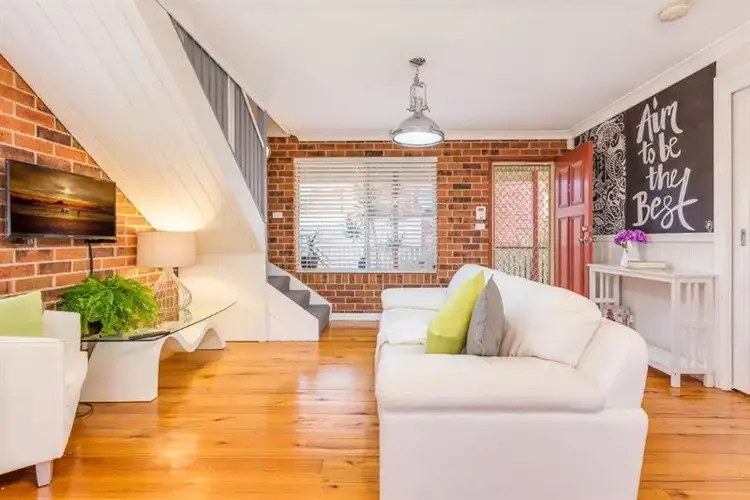 Fourth view of Homely villa listing, 3/107 Regiment Rd, Rutherford NSW 2320