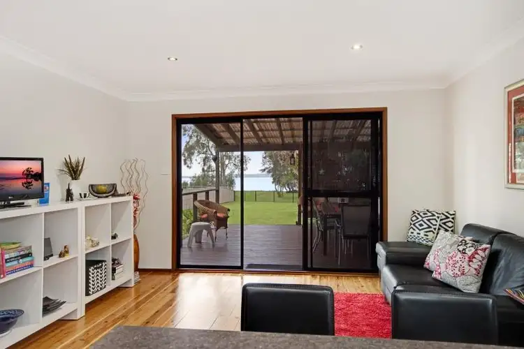 Sixth view of Homely house listing, 372 Tuggerawong Rd, Tuggerawong NSW 2259
