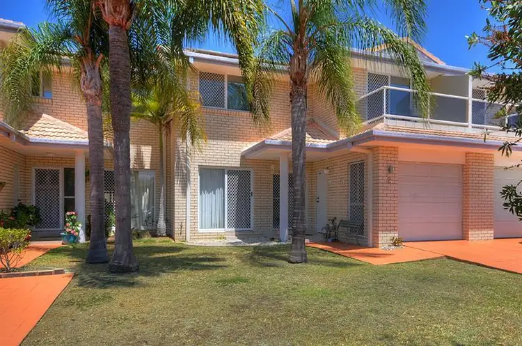 Fourth view of Homely townhouse listing, 2/4 Maranta St, Elanora QLD 4221