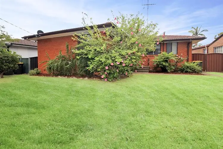 12 Harlow Avenue, Hebersham NSW 2770
