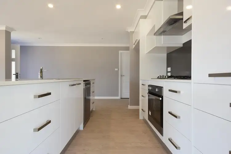 Fifth view of Homely villa listing, 8/18A Glasson Drive, Orange NSW 2800