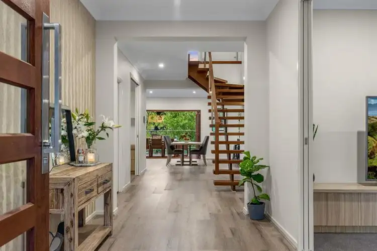Fifth view of Homely house listing, 3 Glencoe Avenue, Tarragindi QLD 4121