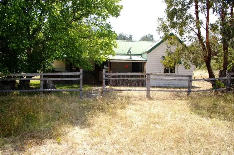 91 Bendemeer Road, Uralla NSW 2358