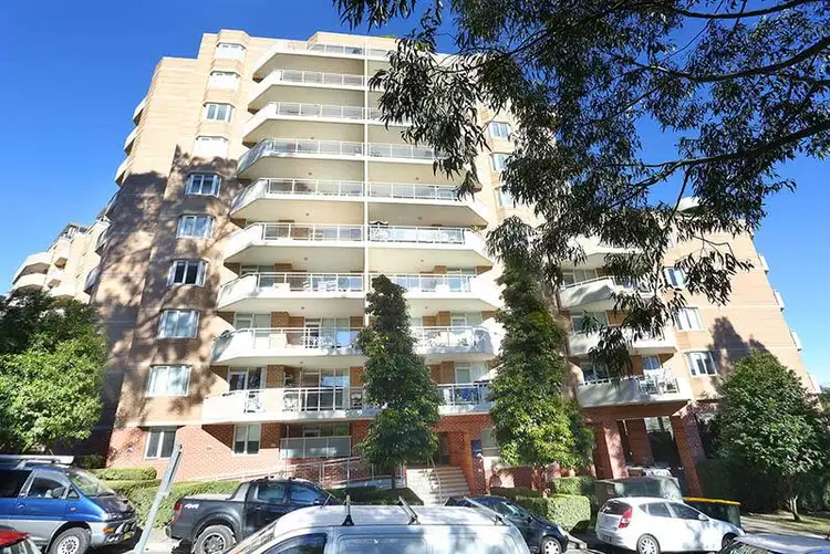 74/2 Pound Road, Hornsby NSW 2077