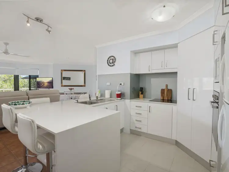 55/2320-2330 Gold Coast Highway, Mermaid Beach QLD 4218