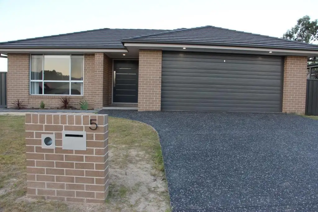 Main view of Homely house listing, 5 Shedden Close, Gloucester NSW 2422