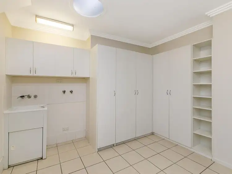 Sixth view of Homely townhouse listing, 2/127 Ekibin Road, Annerley QLD 4103