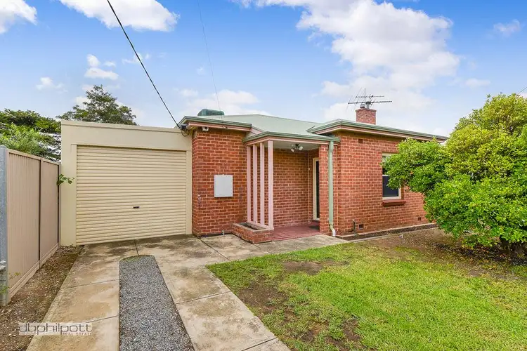 8 Fifth Avenue, Woodville Gardens SA 5012