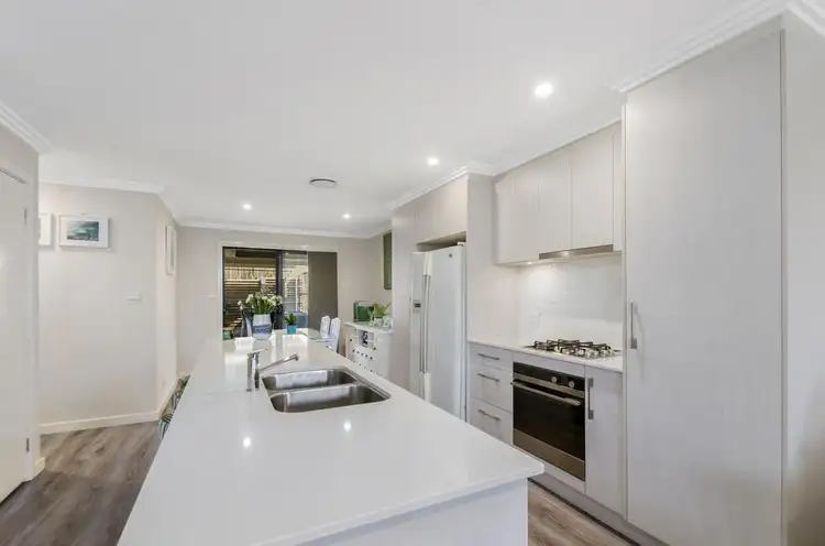 46 Wallbank Way, Bulli NSW 2516