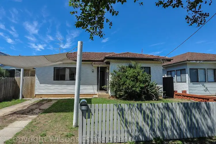 56 Bangalow, Street
