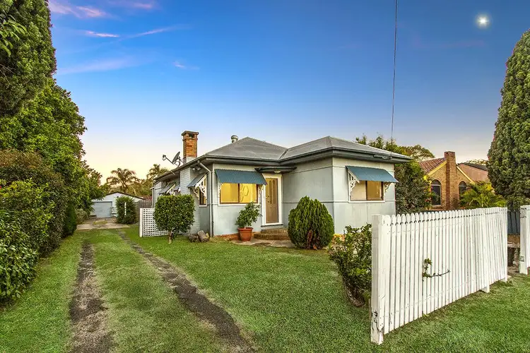 196 Ocean Beach Road, Woy Woy NSW 2256