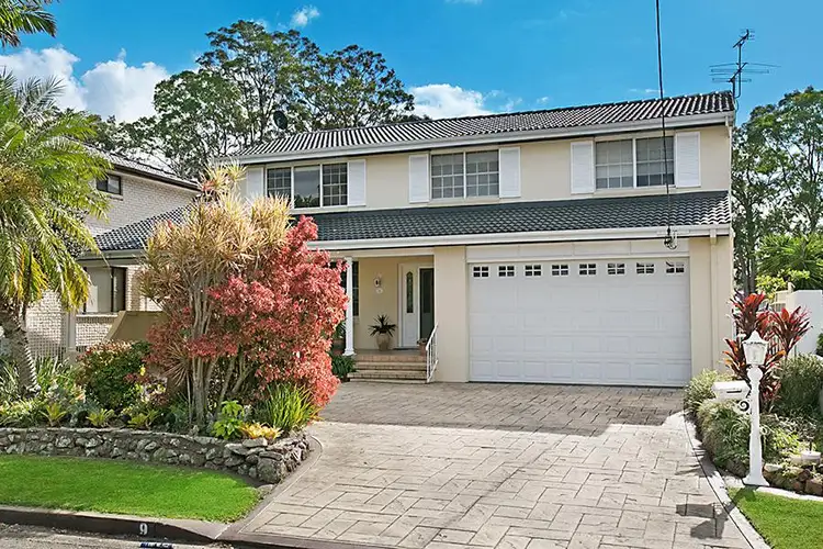 9 Keira Close, Valentine NSW 2280