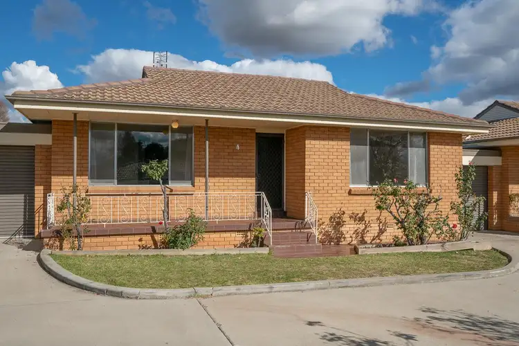 Main view of Homely unit listing, 4/135 Sampson Street, Orange NSW 2800