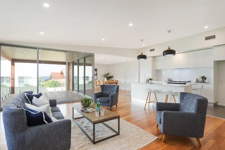 6 Casey Jayne Court, Tura Beach NSW 2548