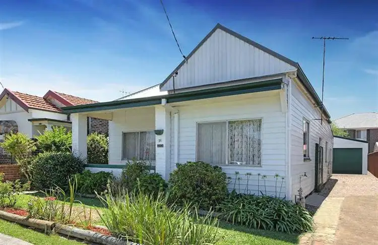 31 Clissold Parade, Campsie NSW 2194