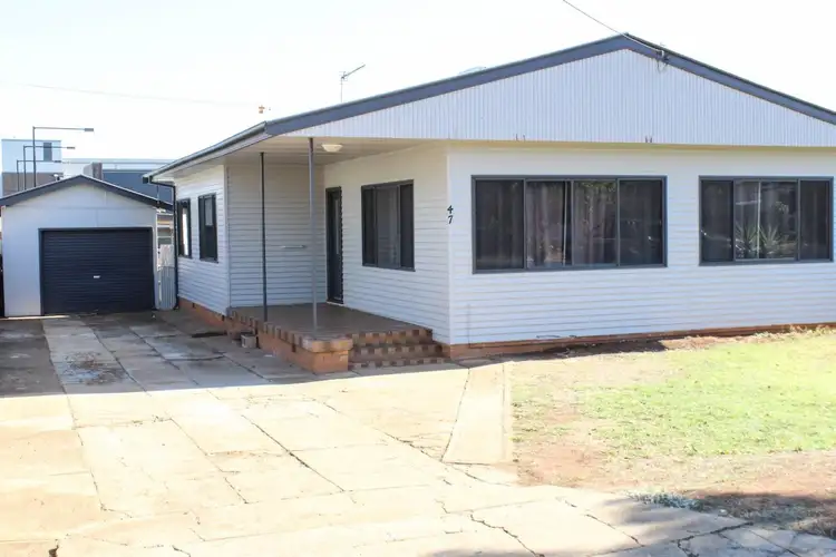 47 Leonard Street, Dubbo NSW 2830