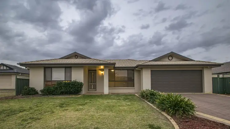 Second view of Homely house listing, 18 Ashlundie Crescent, Dubbo NSW 2830
