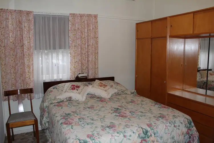 Fifth view of Homely house listing, 965 Kestrel Street, North Albury NSW 2640