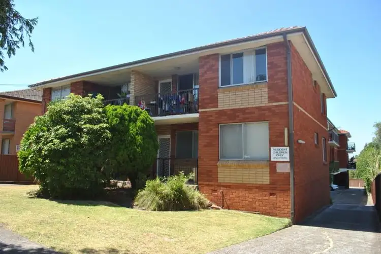 1/74 Phillip Street, Roselands NSW 2196