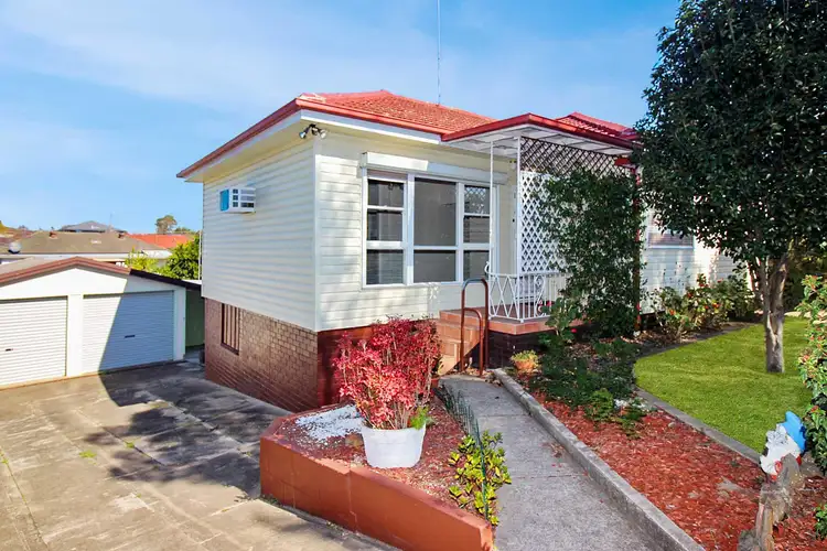 6 Allambi Street, Colyton NSW 2760