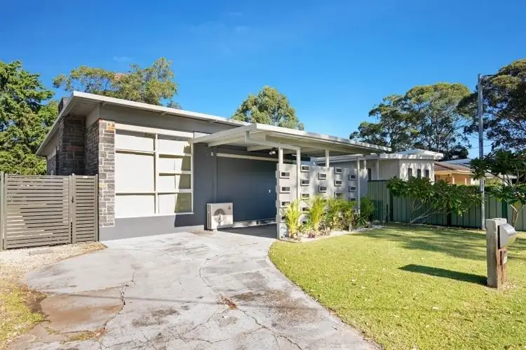 69 Dorothy Ave, Woy Woy NSW 2256