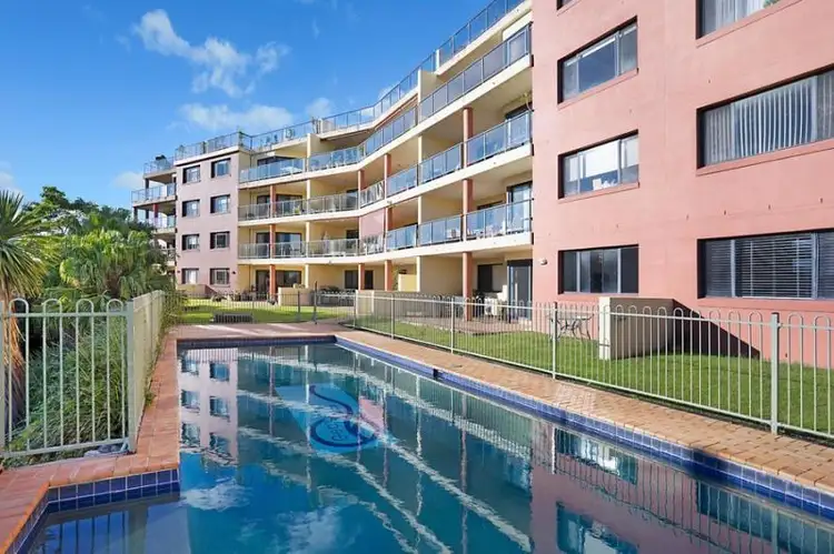 2/107 Henry Parry Dr, Gosford NSW 2250