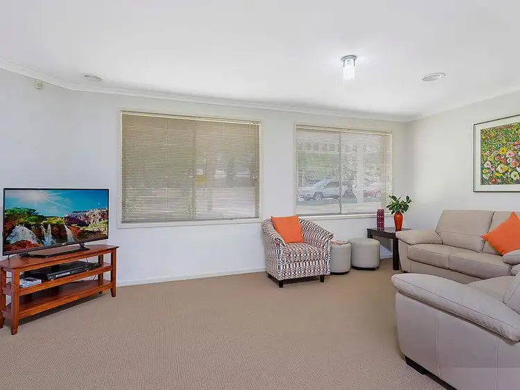 Fifth view of Homely townhouse listing, 2/107 Southern View Dr, West Albury NSW 2640