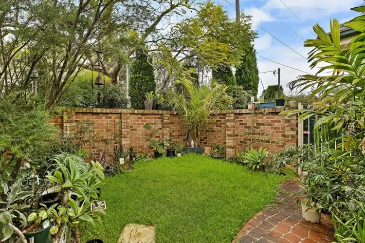 1/17 Greene St, Woy Woy NSW 2256