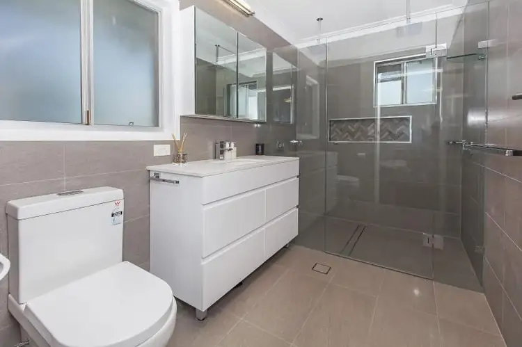 Third view of Homely house listing, 5 Bourrelet St, Tarragindi QLD 4121