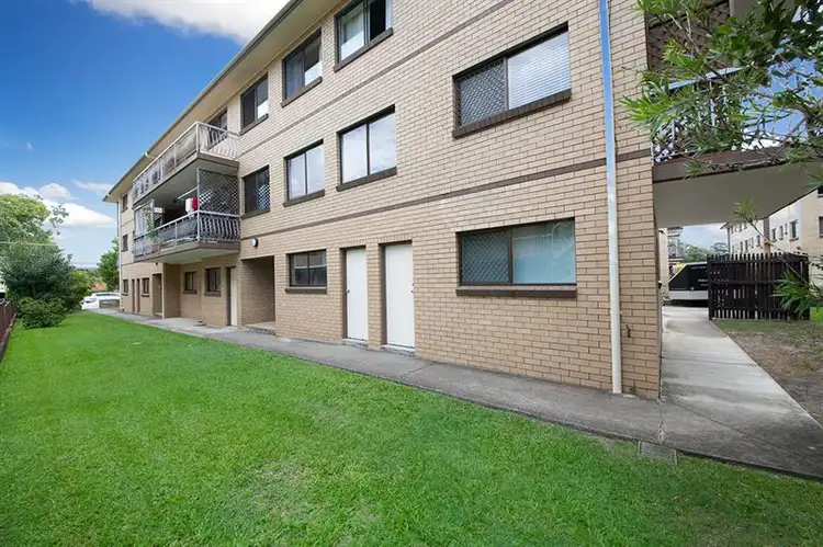 Main view of Homely unit listing, 5/12 Gellibrand St, Clayfield QLD 4011