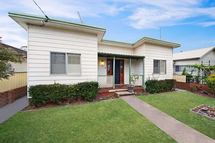 76 Dunalban Avenue, Woy Woy NSW 2256