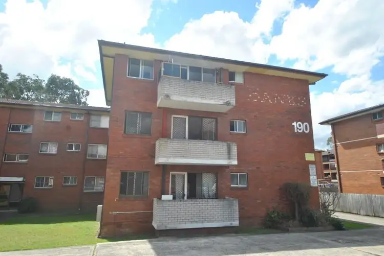20/190 Sandal Crescent, Carramar NSW 2163