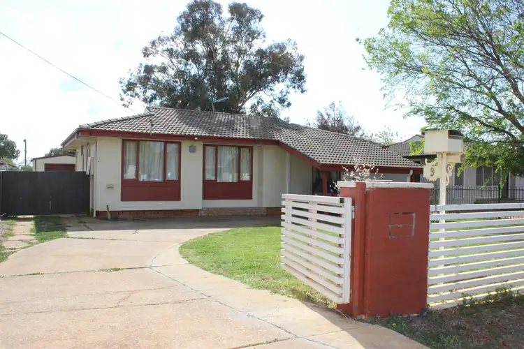 9 Lunar Avenue, Dubbo NSW 2830