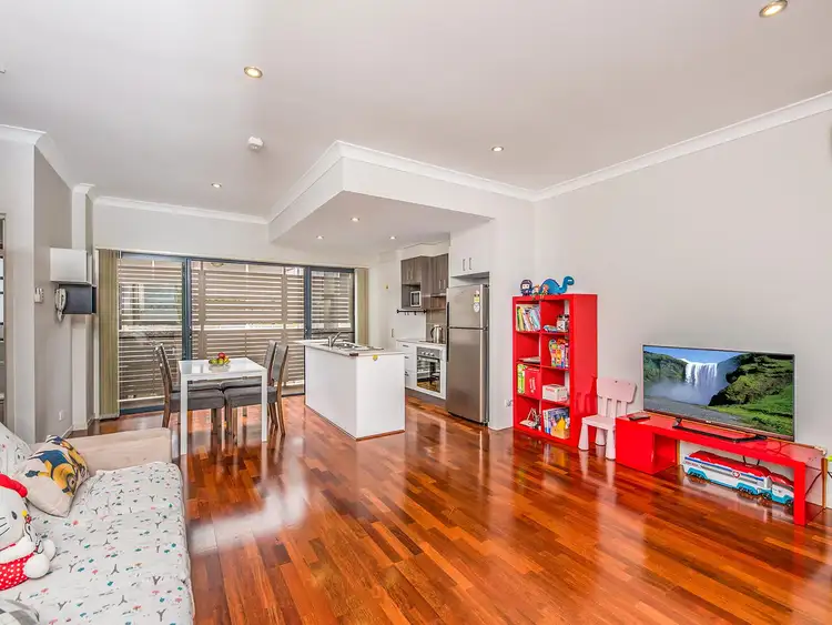 Fifth view of Homely townhouse listing, 15/47 Franklin Street, Annerley QLD 4103