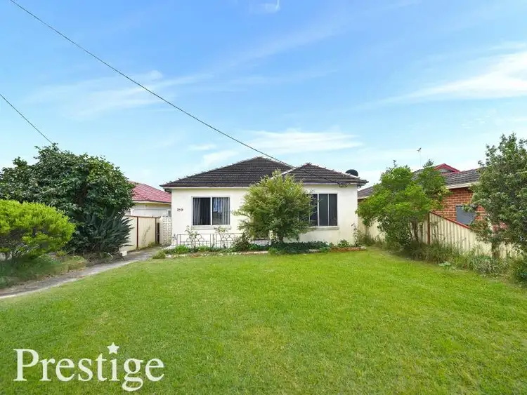 29 Loftus Street, Turrella NSW 2205