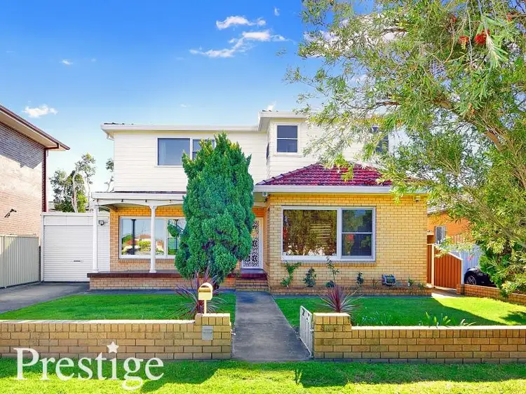 34 Lynwen Crescent, Banksia NSW 2216