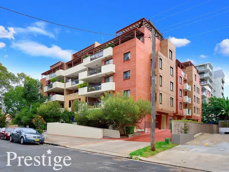 11/9-11 Bathurst Street, liverpool NSW 2170
