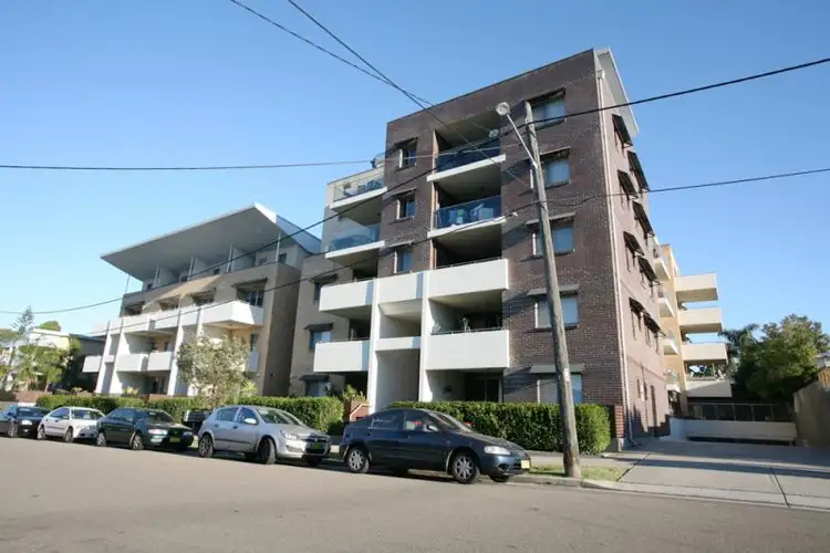 32/9 Banksia Avenue, Banksia NSW 2216