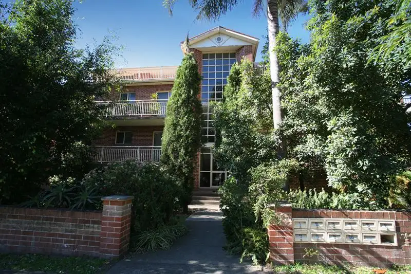 Main view of Homely house listing, 3/19 Ann Street, Arncliffe NSW 2205