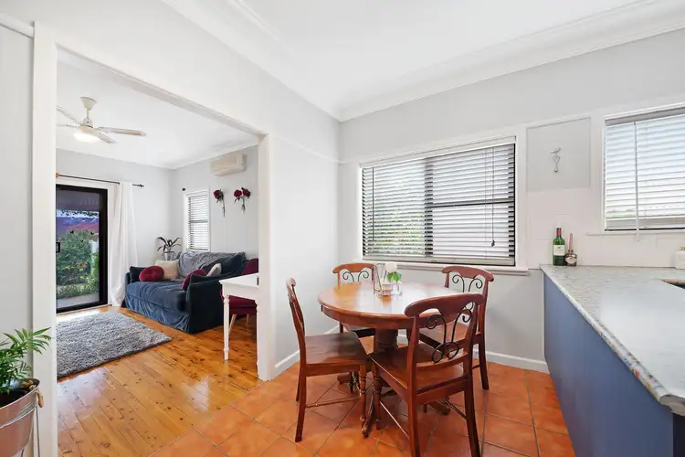 Seventh view of Homely villa listing, 1/140 Barrenjoey Road, Ettalong Beach NSW 2257