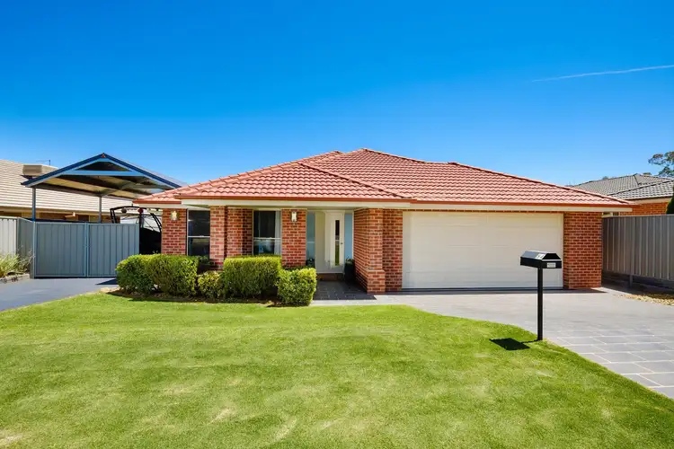 54 Honeyeater Circuit, Thurgoona NSW 2640