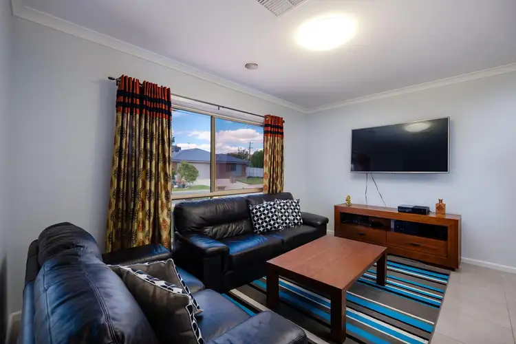 Second view of Homely house listing, 7 Cobby Court, Lavington NSW 2641