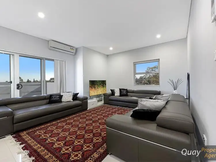 13/27 Woodville Road