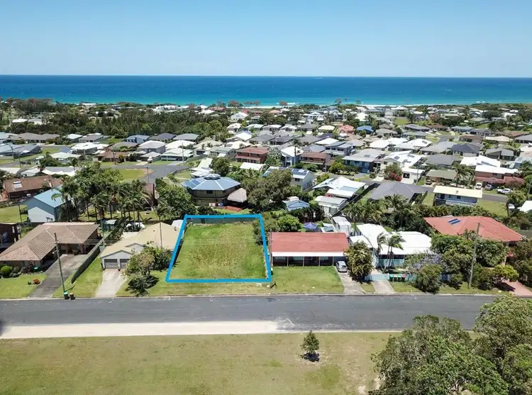 35 Eileen  Drive, Corindi Beach NSW 2456