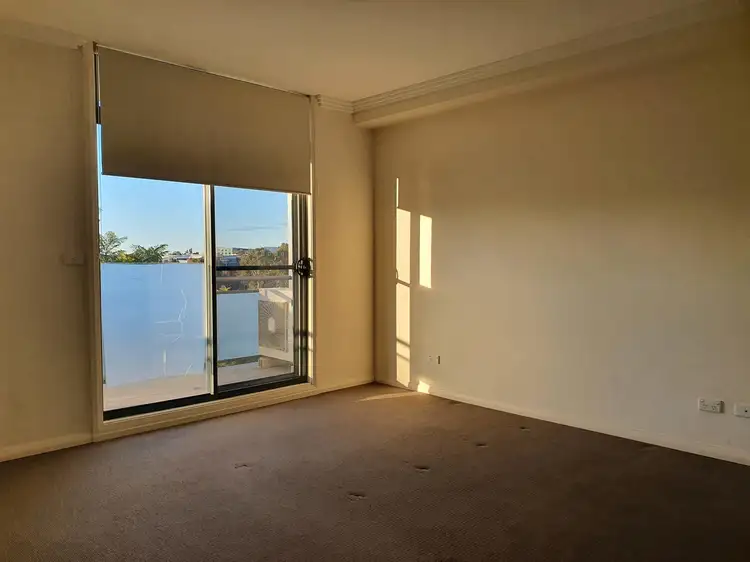 Fifth view of Homely unit listing, 16/12 Parkside Crescent, Campbelltown NSW 2560