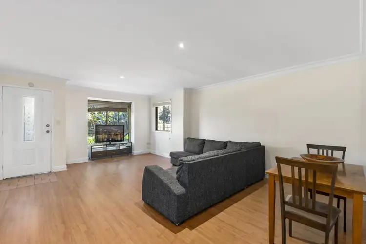 2/98-100 Campbell Street, Woonona NSW 2517