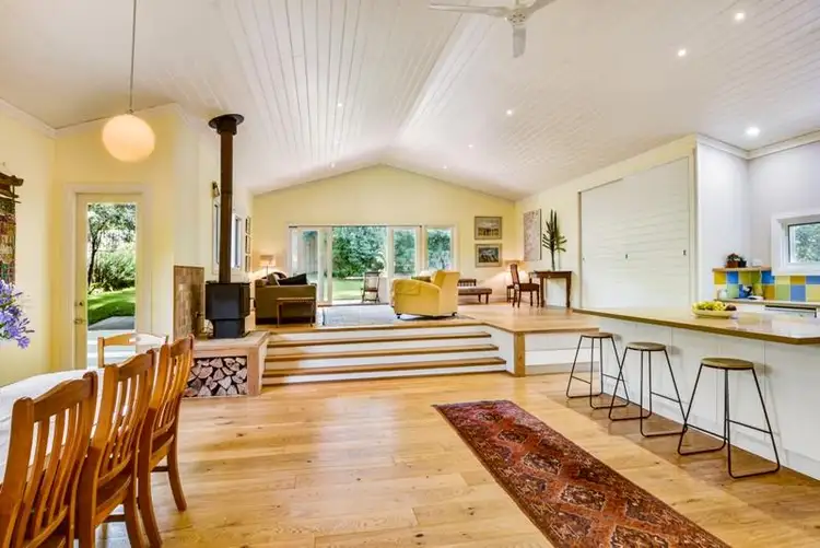 17 Birriga Avenue, Bundanoon NSW 2578