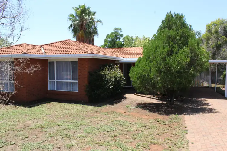 12 Hellyer Court, Dubbo NSW 2830