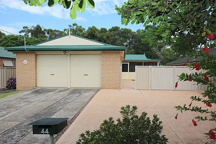 44 President Poincare Parade, Tanilba Bay NSW 2319